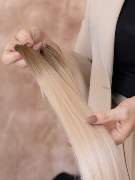 100gram Blonde Flat Weft Extensions WAREHOUSE SALE